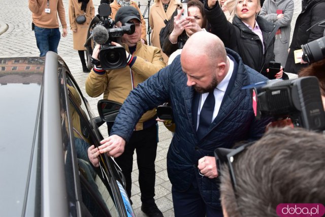 Podróżowanie taksówkami będzie bezpieczniejsze! Miasto wprowadziło nowy system weryfikacji: Wystarczy zeskanować kod QR [SZCZEGÓŁY, FOTO]