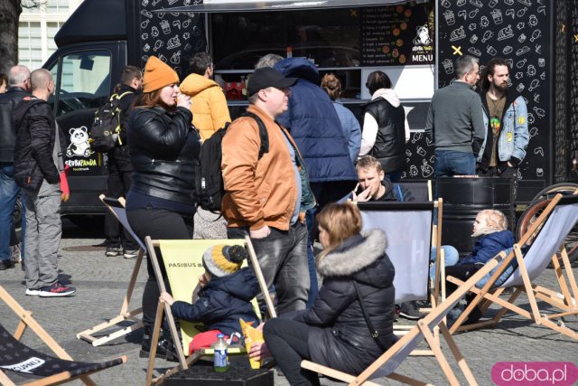Dzieje się pod Halą Stulecia! Piękne motocykle, jedzenie z foodtrucków i wiele innych atrakcji [Foto]