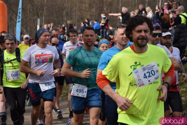 Przebiegli dookoła Parku Tysiąclecia. Wiosenna edycja Wrocławskiej Piątki i Dychy za nami [Foto]