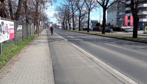 Droga rowerowa w ciągu ulicy Krzywoustego wyremontowana [Foto]