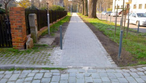 Chodnik wzdłuż ulicy Moniuszki wyremontowany. Zobacz efekty [Foto]