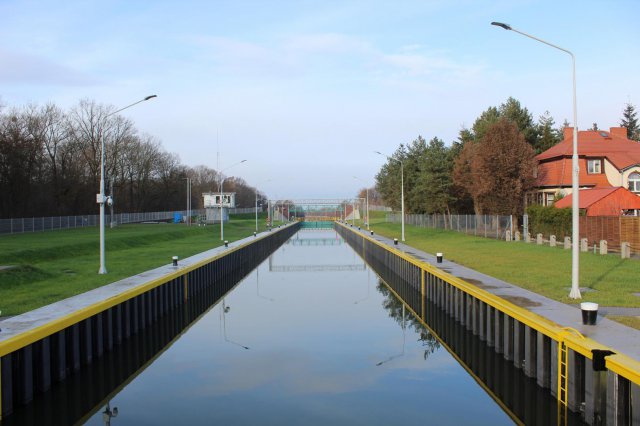 Koniec remontu i przebudowy śluzy na Odrze w podwrocławskich Ratowicach. Zobacz, jak się prezentuje [Foto]