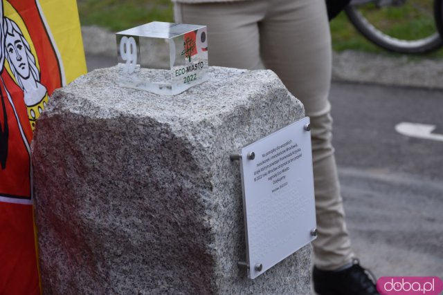 Odsłonięto nagrodę Eco-Miasto na nowym odcinku Promenady Krzyckiej. Całość trasy ma połączyć Tarnogaj z ul. Grabiszyńską [Foto]