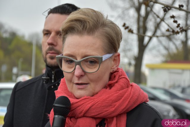 Odsłonięto nagrodę Eco-Miasto na nowym odcinku Promenady Krzyckiej. Całość trasy ma połączyć Tarnogaj z ul. Grabiszyńską [Foto]
