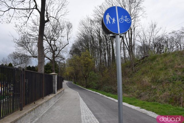 Odsłonięto nagrodę Eco-Miasto na nowym odcinku Promenady Krzyckiej. Całość trasy ma połączyć Tarnogaj z ul. Grabiszyńską [Foto]