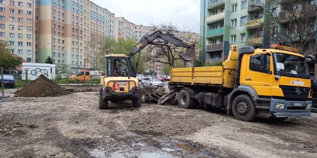 Rozpoczęła się budowa parkingu na Gaju [Foto]