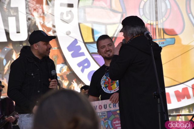 Rekord pobity! Prawie 8 tysięcy gitarzystów zagrało słynny utwór Jimiego Hendrixa na wrocławskim Rynku [Foto, Wideo]