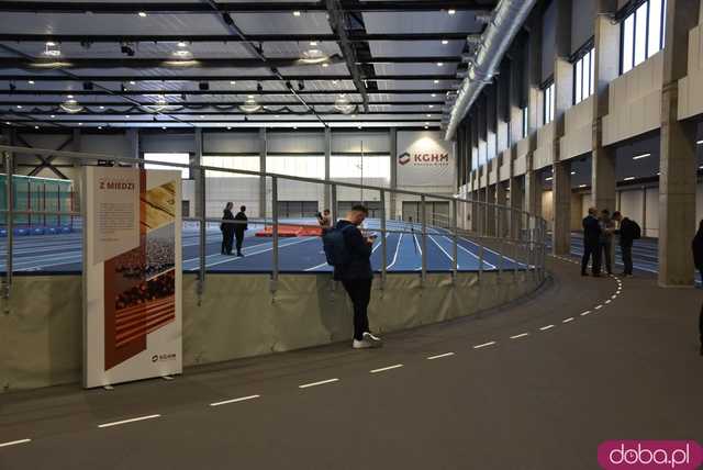 Zobacz, jak prezentuje się nowa hala sportowa na Kłokoczycach. Ogłoszono sponsora tytularnego [Foto]