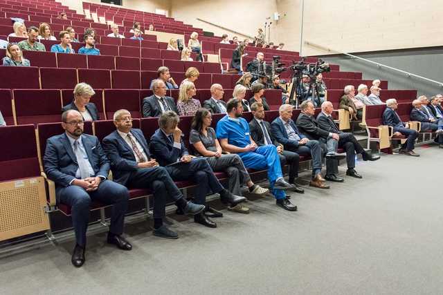 100 przeczepionych serc w dwa lata. Poznaj historię sukcesu ośrodka transplantacji serca we Wrocławiu [FOTO]