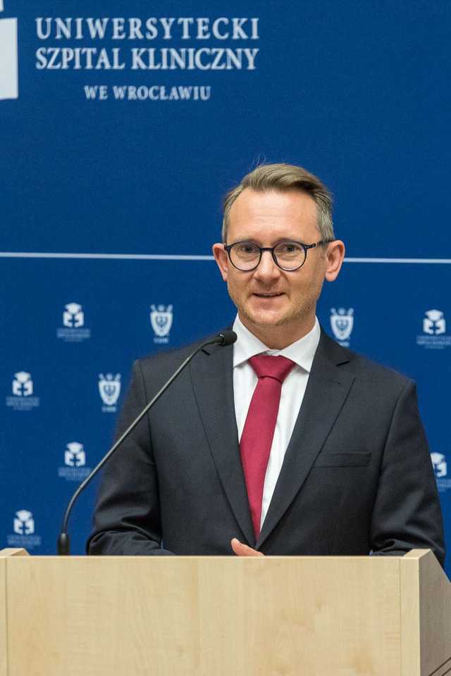 100 przeczepionych serc w dwa lata. Poznaj historię sukcesu ośrodka transplantacji serca we Wrocławiu [FOTO]
