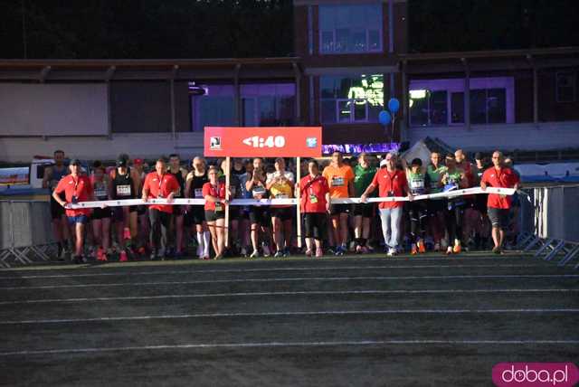 9000 biegaczy wystartowało w 9. Nocnym Półmaratonie [FOTO, WIDEO]