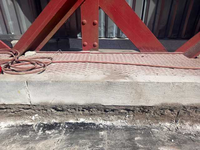 Jak postępują prace na Moście Piaskowym? [FOTO]