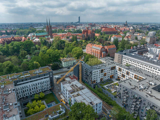 Kamienica w centrum Wrocławia przechodzi metamorfozę. Powstaną tam nowoczesne mieszkania [FOTO]