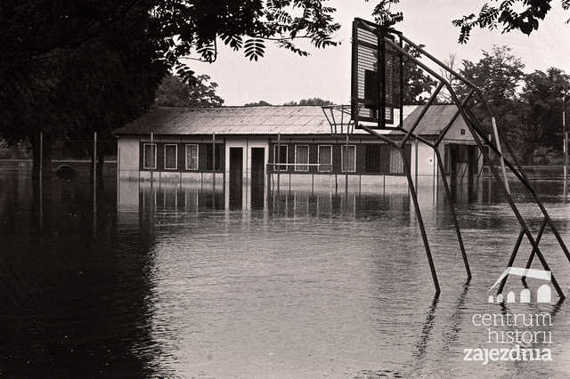 Mija 26 lat od powodzi tysiąclecia. Zobacz, jak wyglądał Wrocław w tamtym czasie [FOTO]