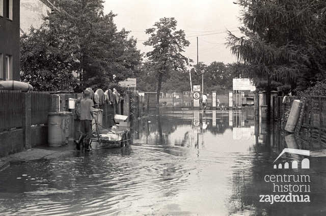Mija 26 lat od powodzi tysiąclecia. Zobacz, jak wyglądał Wrocław w tamtym czasie [FOTO]