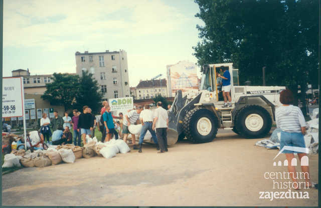 Mija 26 lat od powodzi tysiąclecia. Zobacz, jak wyglądał Wrocław w tamtym czasie [FOTO]