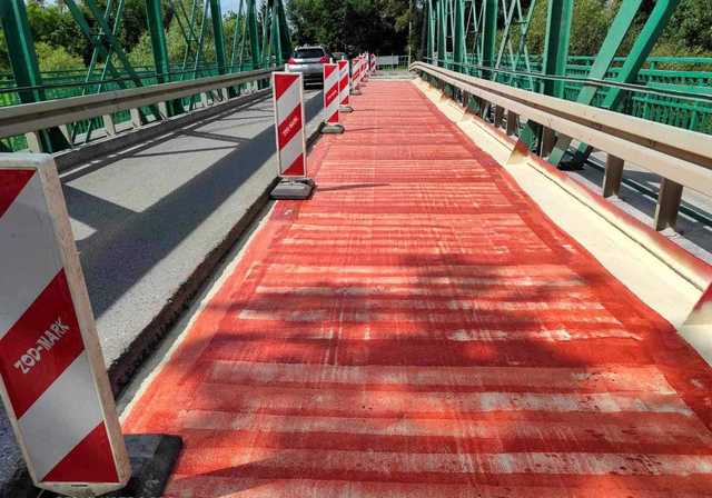 Postępują prace na moście Marszowickim [FOTO]