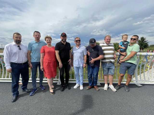 Muchobory połączone! Piknik osiedlowy z okazji otwarcia nowej kładki nad Ślęzą [FOTO]