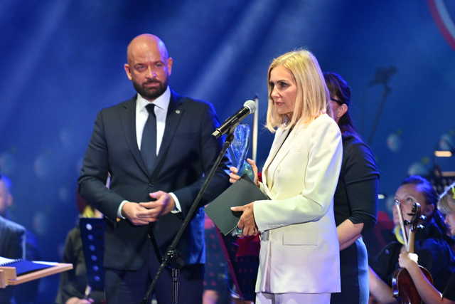 Prezydent Sutryk wręczył nagrody na Forum Ekonomicznym. Trzy wrocławskie firmy wyróżnione [SZCZEGÓŁY, FOTO]
