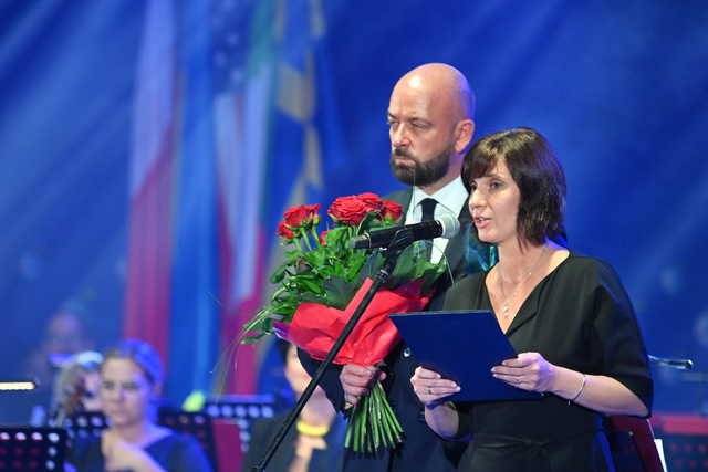 Prezydent Sutryk wręczył nagrody na Forum Ekonomicznym. Trzy wrocławskie firmy wyróżnione [SZCZEGÓŁY, FOTO]