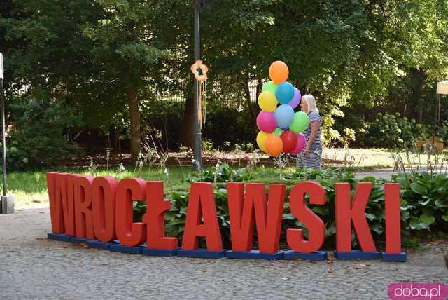 [FOTO] Władzę we Wrocławiu objęły... krasnale! Uroczysta parada rozpoczęła tegoroczny Festiwal Krasnoludków