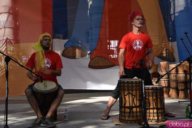 [FOTO] Władzę we Wrocławiu objęły... krasnale! Uroczysta parada rozpoczęła tegoroczny Festiwal Krasnoludków