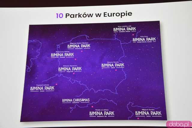 [WIDEO, FOTO] Park Iluminacji w Zamku Topacz pod Wrocławiem już otwarty. Zobacz cennik i godziny otwarcia