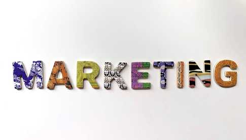 Jak zarządzać działaniami marketingowymi w małej firmie?