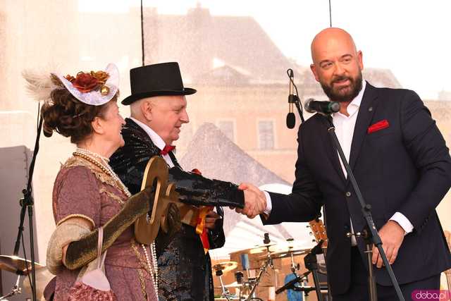 [WIDEO/FOTO] Uroczysty Marsz Kapeluszy rozpoczął tegoroczne Dni Seniora!