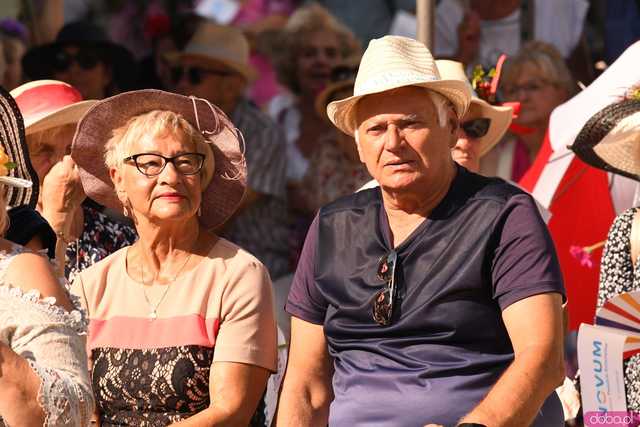 [WIDEO/FOTO] Uroczysty Marsz Kapeluszy rozpoczął tegoroczne Dni Seniora!