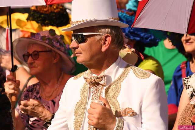 [WIDEO/FOTO] Uroczysty Marsz Kapeluszy rozpoczął tegoroczne Dni Seniora!