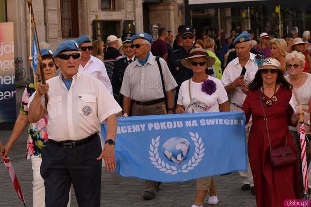 [WIDEO/FOTO] Uroczysty Marsz Kapeluszy rozpoczął tegoroczne Dni Seniora!