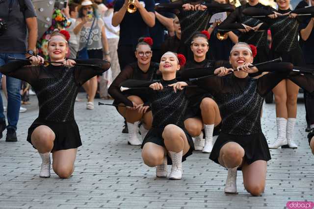 [WIDEO/FOTO] Uroczysty Marsz Kapeluszy rozpoczął tegoroczne Dni Seniora!