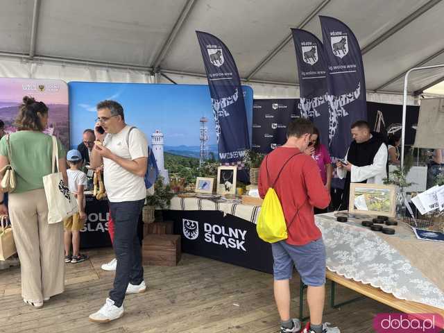 Dolnośląskie atrakcje: zabytki, miody, soki i kiszonki na Polish Day w Brukseli  
