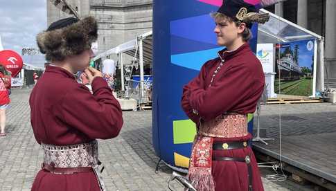 Dolnośląskie atrakcje: zabytki, miody, soki i kiszonki na Polish Day w Brukseli  
