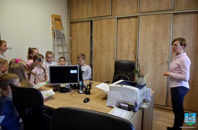 Ząbkowicki Uniwersytet Dziecięcy w urzędzie miejskim