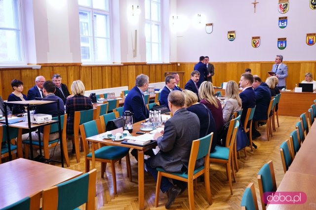 Drogowa sesja Rady Powiatu