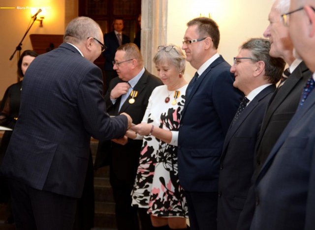Elżbieta Szumska otrzymała Odznakę Honorową Złotą Zasłużony dla Województwa Dolnośląskiego