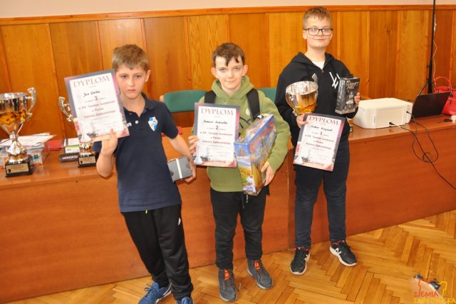 Ząbkowice: Turniej Szachowy o Puchar Starosty 