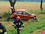 Wypadek osobówki i ciężarówki na dk8 przed Bardem