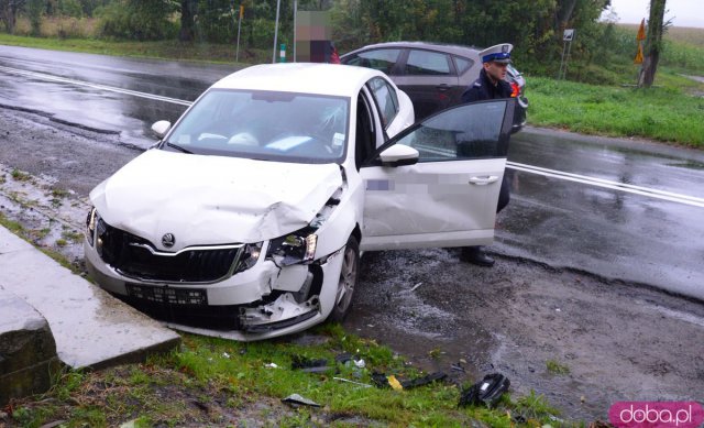 Wypadek dwóch osobówek w Kluczowej 