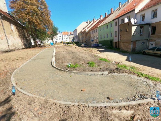 Remont podwórek na Ciasnej i Szkolnej