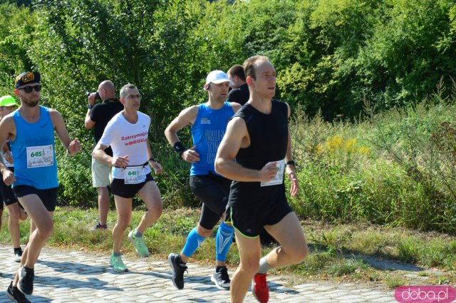 Półmaraton Henrykowski i Dyszka Księgi Henrykowskiej