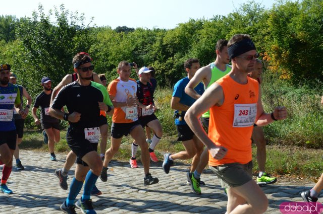 Półmaraton Henrykowski i Dyszka Księgi Henrykowskiej