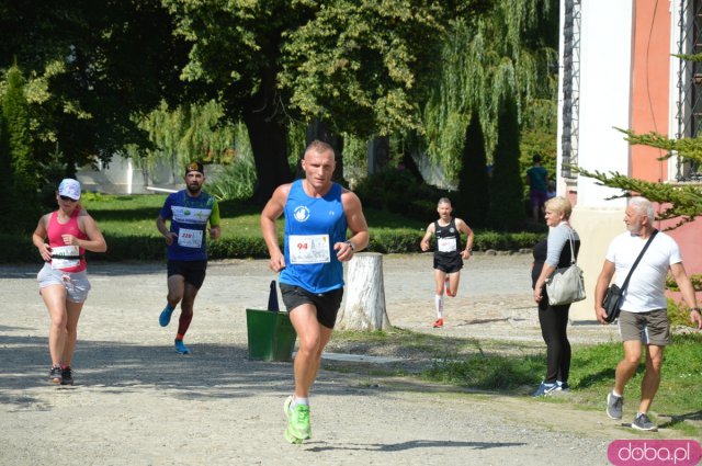 Półmaraton Henrykowski i Dyszka Księgi Henrykowskiej