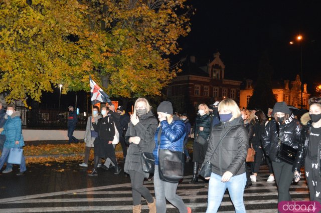 Czarny Spacer w Ząbkowicach Śląskich 