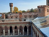 Rozpoczął się kolejny etap remontu dachu w pałacu w Kamieńcu Ząbkowickim