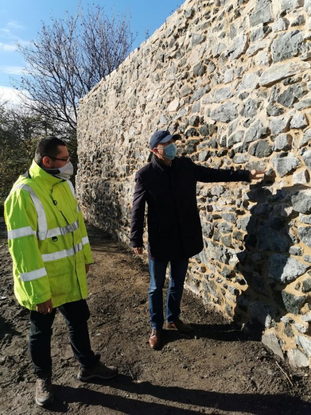 Remont murów obronnych przy Podwalu w Ziębicach
