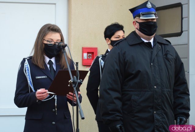 Oficjalne przekazanie nowe samochodu OSP Topola