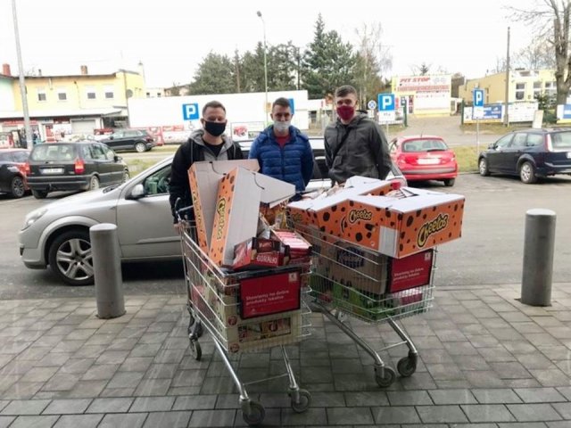 Młodzi piłkarze spotkali się z MIKOŁAJEM